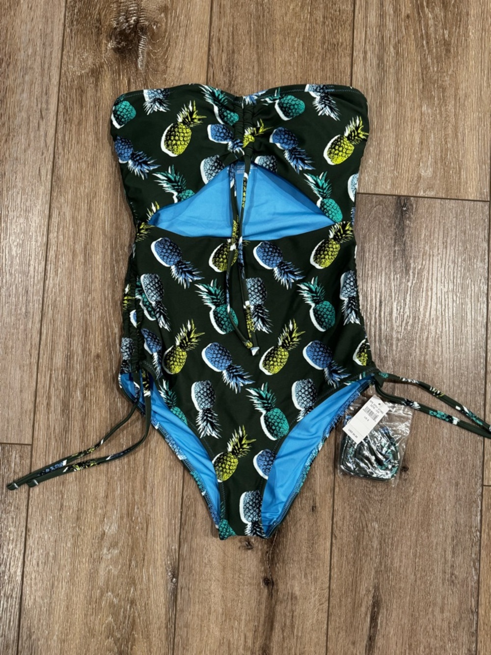 Aerie NWT Pineapple Print One Piece Swimsuit Small Tropical Cutout